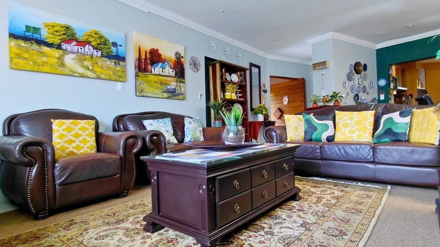 3 Bedroom Property for Sale in Boschdal North West